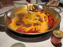 -小龙翻大江文化火锅(宽窄店)