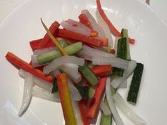 -阿瓦山寨·湘菜现炒·剁椒鱼头王(咸阳总店)