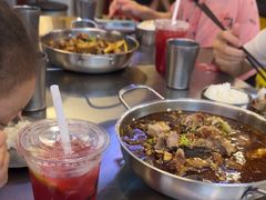 -蓉三少冒烤鸭·四川小吃集(北京首店)