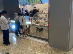 -DQ·蛋糕·冰淇淋(龙湖狮山天街店)