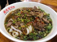 酸辣鸡杂粉-肆姐面粉馆(坡子街店)