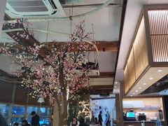 -蜜桃餐厅·伴山(湖滨商业街店)