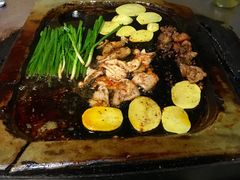 -阿昌白族石板烧·菌锅(大理古城店)