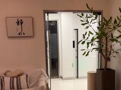 -至艾推拿院·三伏灸(昆城广场店)