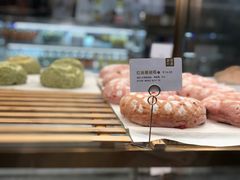 -奈雪的茶(湖滨银泰in77C区PRO店)