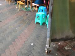 -岗上渣渣老火锅(两路口店)