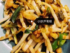 -魏铭鱼头捞饭(晋阳路店)