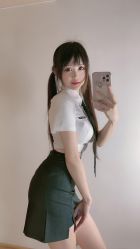 -AYO SALON