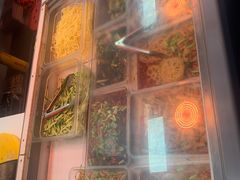 -万记麻辣烫国展总店