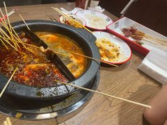 -言玖鲜火锅串串披萨自助(益田假日店)