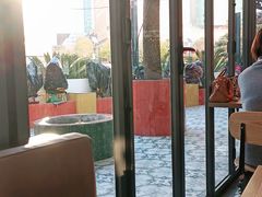 -Chili's Cafe&Bar奇利斯(滨江店)