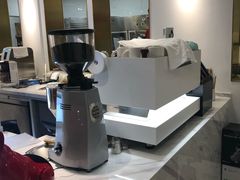 -Fridi Patisserie Cafe