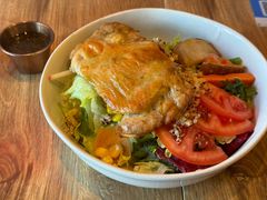 香烤鸡排藜麦蔬菜能量碗-玛格萝妮(汇智国际商业中心店)