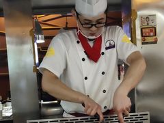 -利昂法式铁板主题餐厅(新奥购物中心店)
