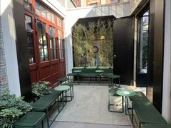 -星巴克臻选(上海今潮8弄店)