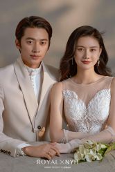 点击看大图 -挪娅婚纱摄影皇家会所
