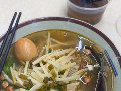 -龙记桂林米粉(财满街店)