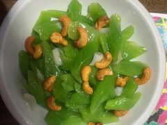腰果百合炒莴笋-院落新京菜·烤鸭(地安门店)