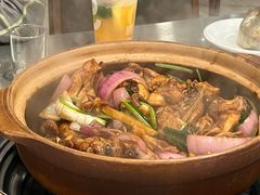 -胡须佬鸡煲四季火锅店(石厦西村直营店)