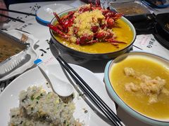 金汤蒜香小龙虾-舞虾小说.涮肉.烧烤(国顺东路店)