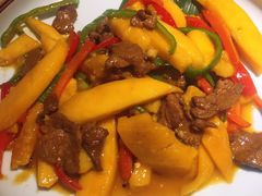 泰式芒果炒肉-泰澜得泰国菜(大学城店)