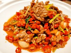 -爱碗亭·鲜炒湖南菜(壹城中心店)
