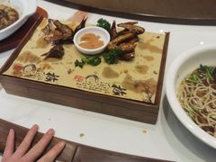 -梅花香里大酒店(郁金香路店)