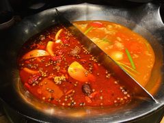 台式麻辣锅-湊湊火锅·茶憩(杭州湖滨银泰in77店)
