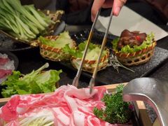 -湊湊火锅·茶憩(打浦桥日月光店)