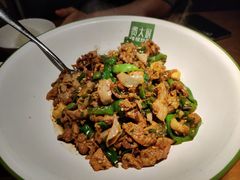 -费大厨辣椒炒肉(万家丽一店)