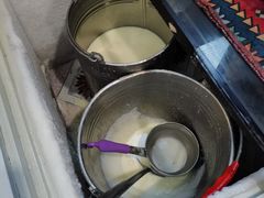 -古老冰山特色冰淇淋店(艾提尕尔店)