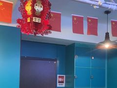 -荒岛实景沉浸密室(江汉路1店)