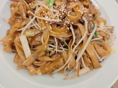 干炒牛河-茶港·点心·啫啫煲(范湖万达广场店)