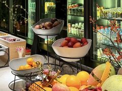 -浅深(世茂滨江精品店)