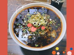 -杨家米粉(千禧公寓店)