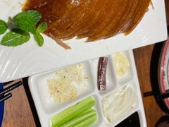 酥不腻烤鸭-小放牛炒菜馆(北国商城店)