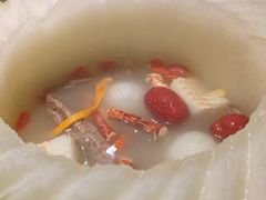 -得意咚瓜·顺德鱼生·冬瓜火锅(深圳首店)