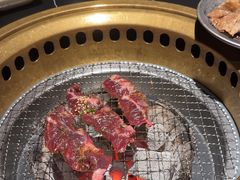 -山川小町·极番烧肉(新地假日广场店)