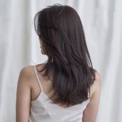 -HAIR CORNER