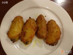 鸡翅-萨莉亚(南京东路店)