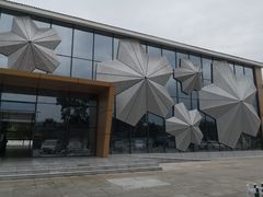 -彬州服务区-停车场