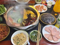 -重庆楊門机场老火锅(20年老店两路总店)