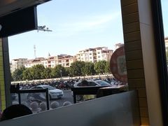 -麦当劳(怀集店)