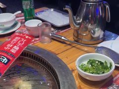 -山河屯铁锅炖·非遗东北菜(南山店)