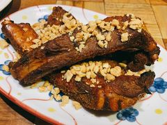 乔纳斯考肋排-蜜桃餐厅·伴山(绿宝广场店)