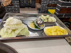 -小火炕铁锅炖鱼