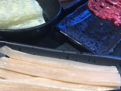 -宴全牛粤来越牛潮汕鲜牛肉火锅(海州万达广场店)