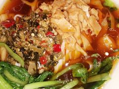 -双燕楼·手工馄饨·汤面小吃(世纪汇店)