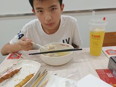 -南城香·饭香串香馄饨香(青年路店)