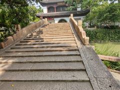 -汇龙潭